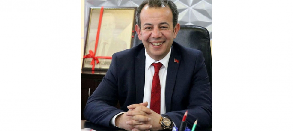 Hüseyin Benek: Seçilmişlere Şafak Operasyonu Hukuk Devletiyle Bağdaşmaz - GÜNDEM - İnternetin Ajansı