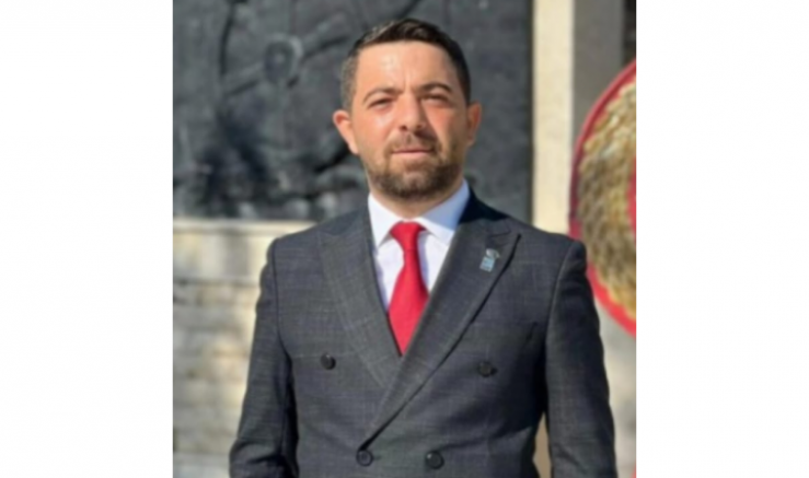 Mesut Efe: Hüzünle Bir Sayfayı Kapatıyor Yeni Parti’de Yeni Bir Başlangıç Yapıyorum - GÜNDEM - İnternetin Ajansı