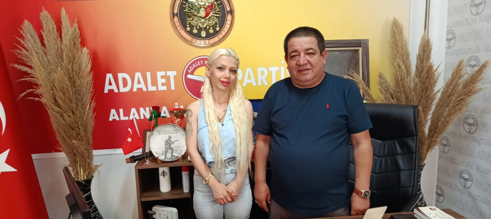 Şükrü Güneri: Genç Sanatçılar Türkiye’nin Kültürel Geleceğine Değer Katıyor - GÜNDEM - İnternetin Ajansı