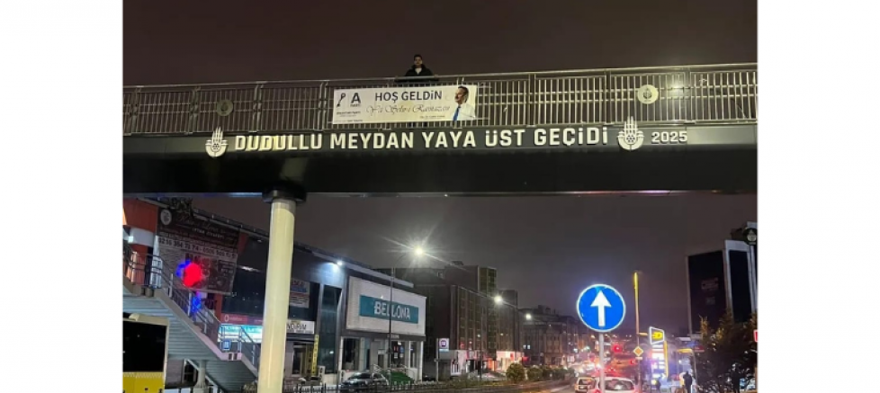 Tekin Yılmaz Ümraniye Sokaklarını Ramazan Selamıyla Donattı.  - GÜNDEM - İnternetin Ajansı